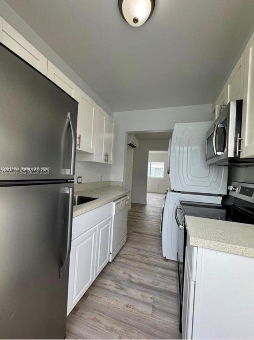 1248 Marseille Dr # 6, Miami Beach FL 33141 photo 2
