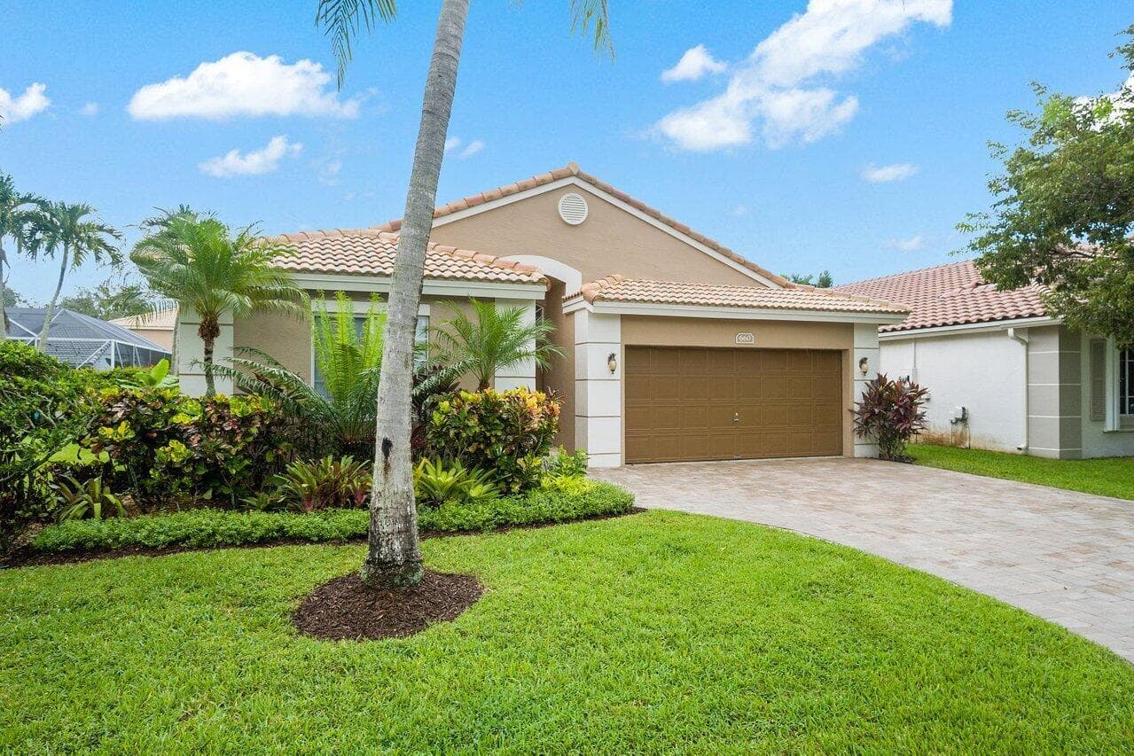 660 NW 45th Avenue, Deerfield Beach FL 33442 photo 3