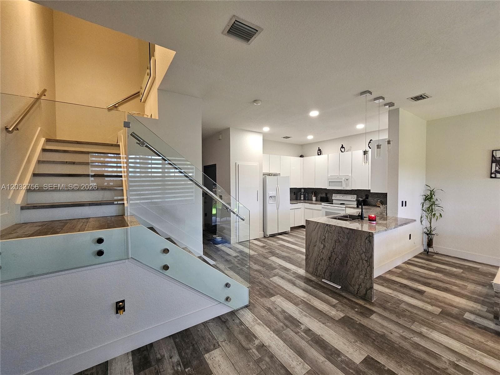 4331 SW 124th Way, Miramar FL 33027 photo 4