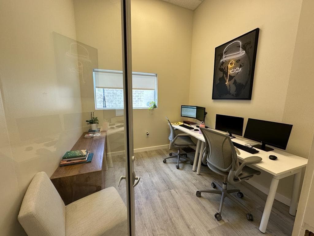 425 NW 10th Terrace, Hallandale Beach FL 33009 photo 5