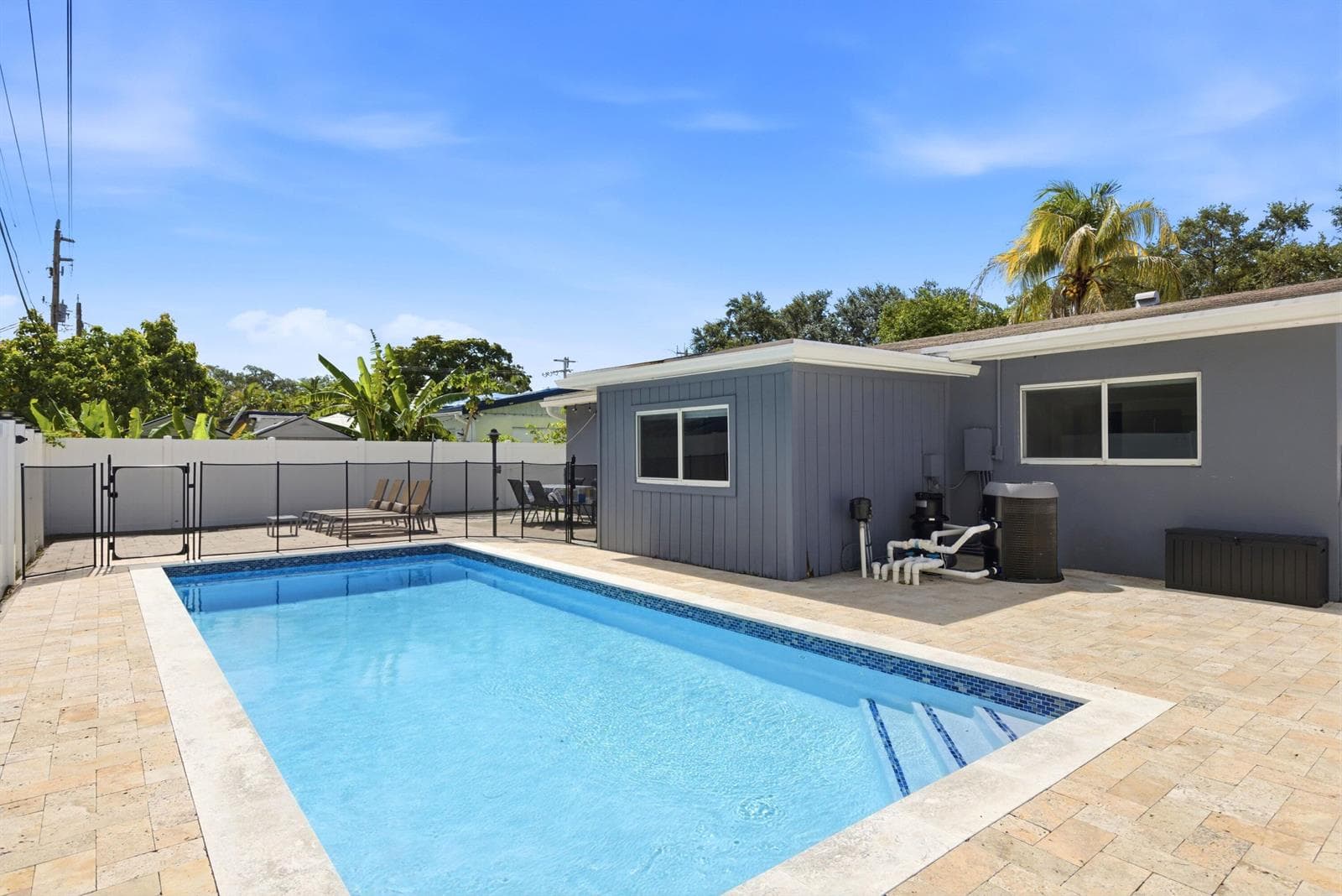 6444 Oak Street, Hollywood FL 33024 photo 2