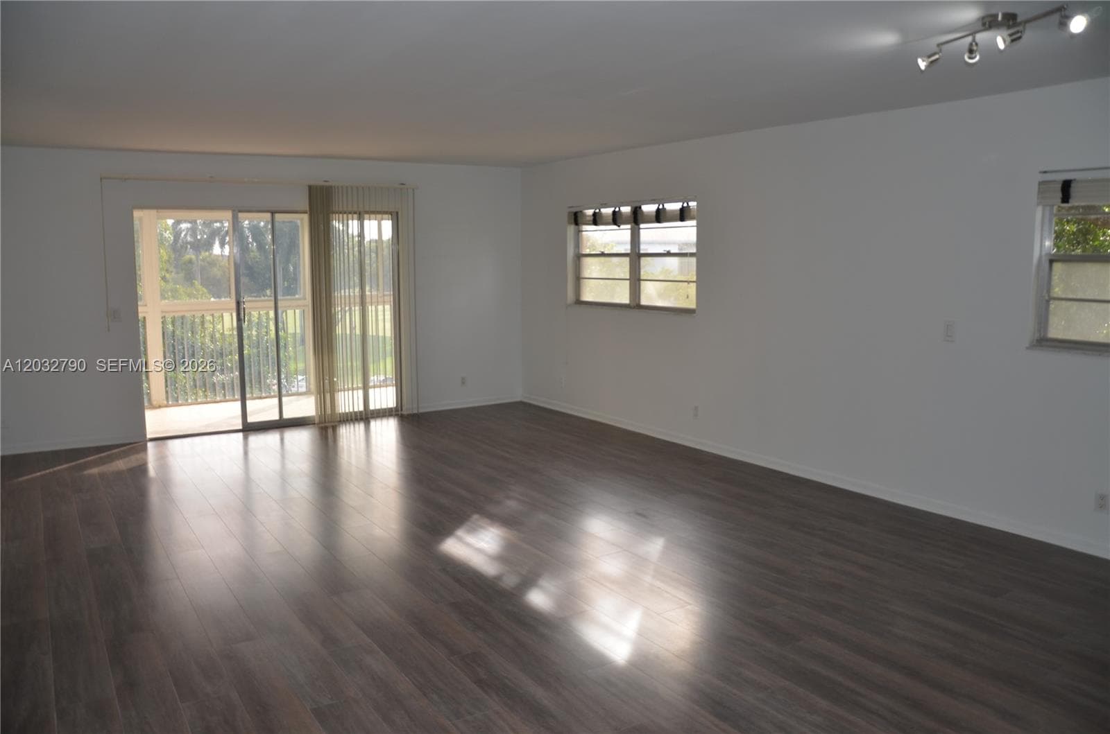 12600 SW 5th Ct # 415L, Pembroke Pines FL 33027 photo 2