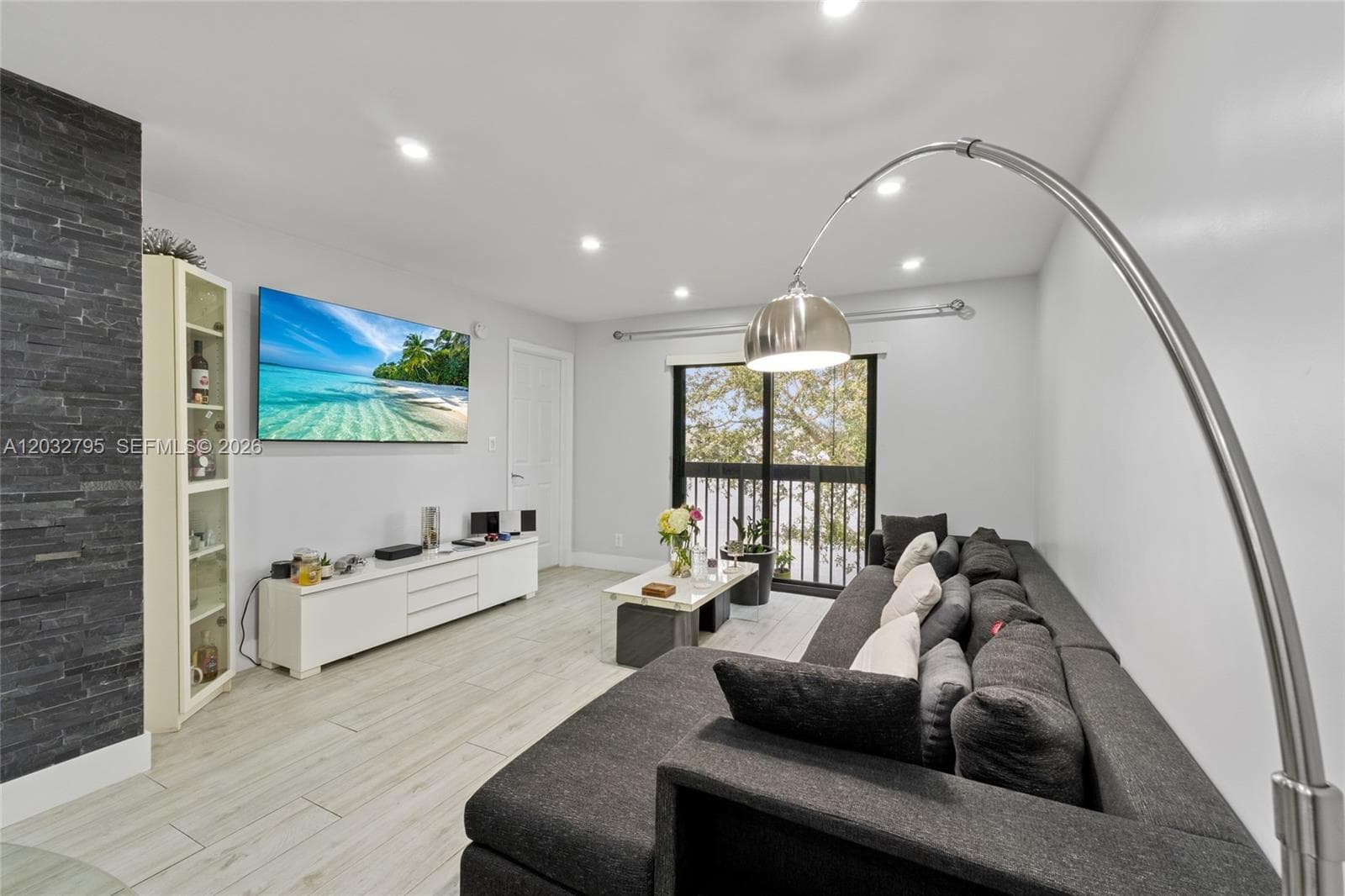 10003 Winding Lake Rd # 203, Sunrise FL 33351 photo 5