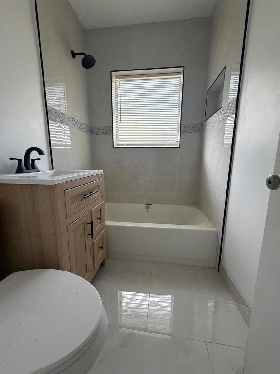 1437 NW 10th Place, Fort Lauderdale FL 33311 photo 5