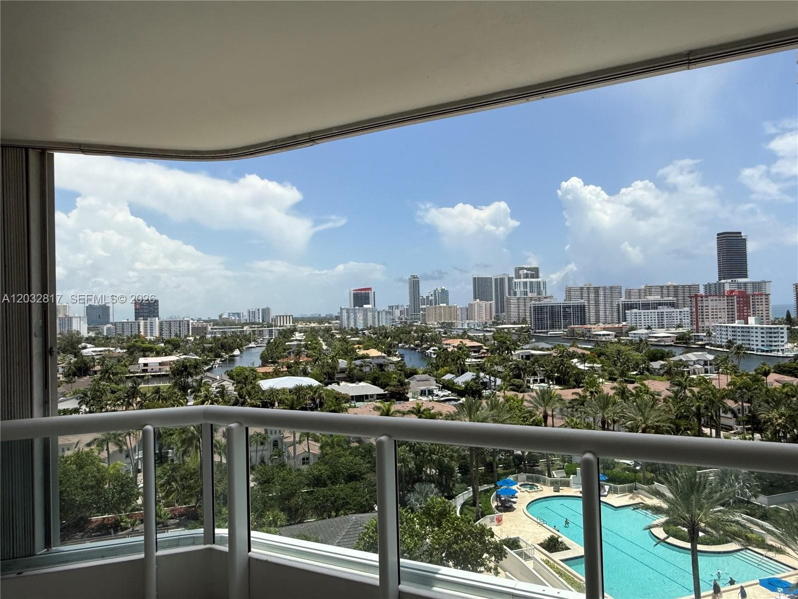 21205 Yacht Club Dr # 1201, Aventura FL 33180 photo 2