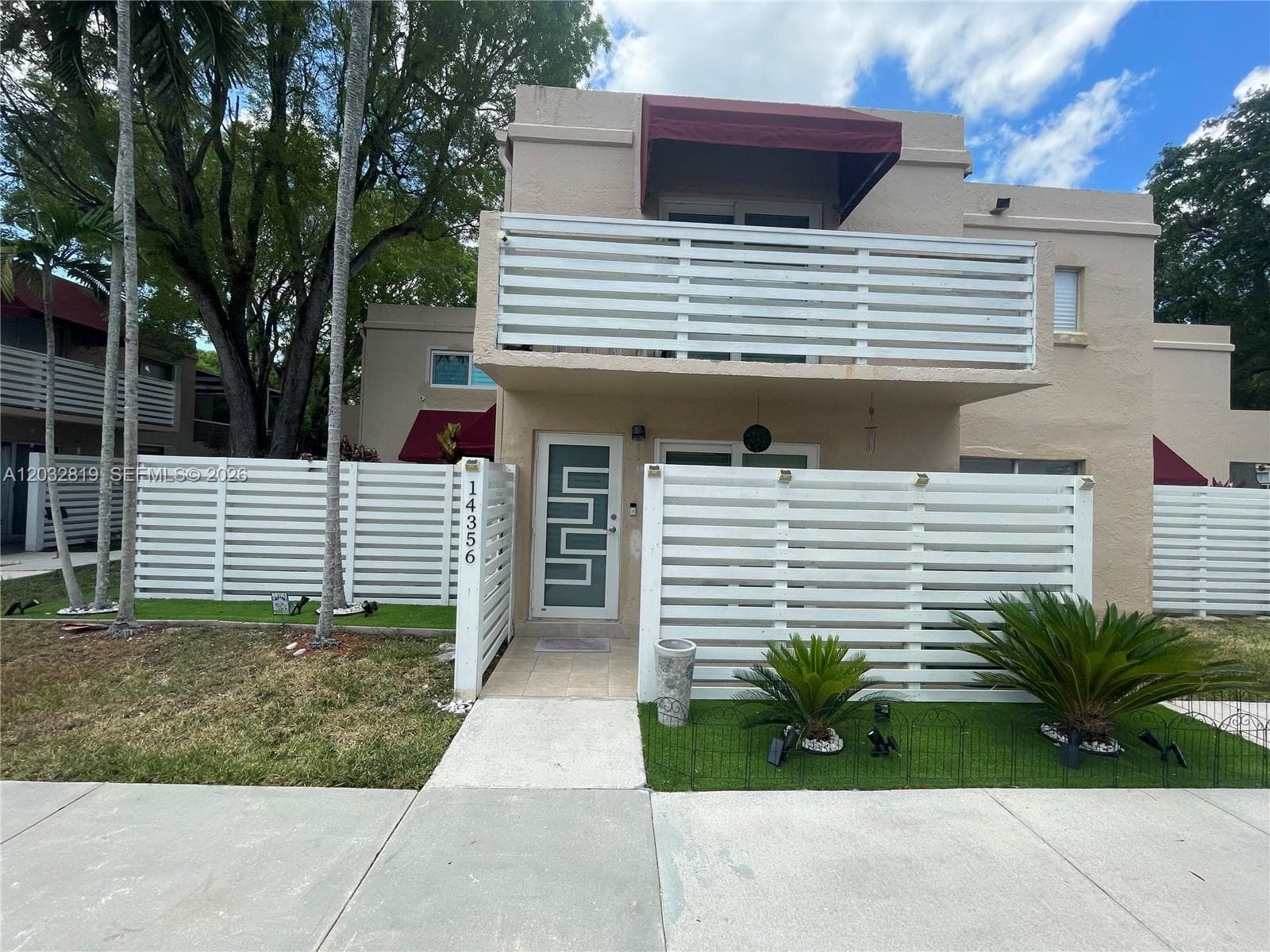 14356 SW 96th Ter, Miami FL 33186 photo 2