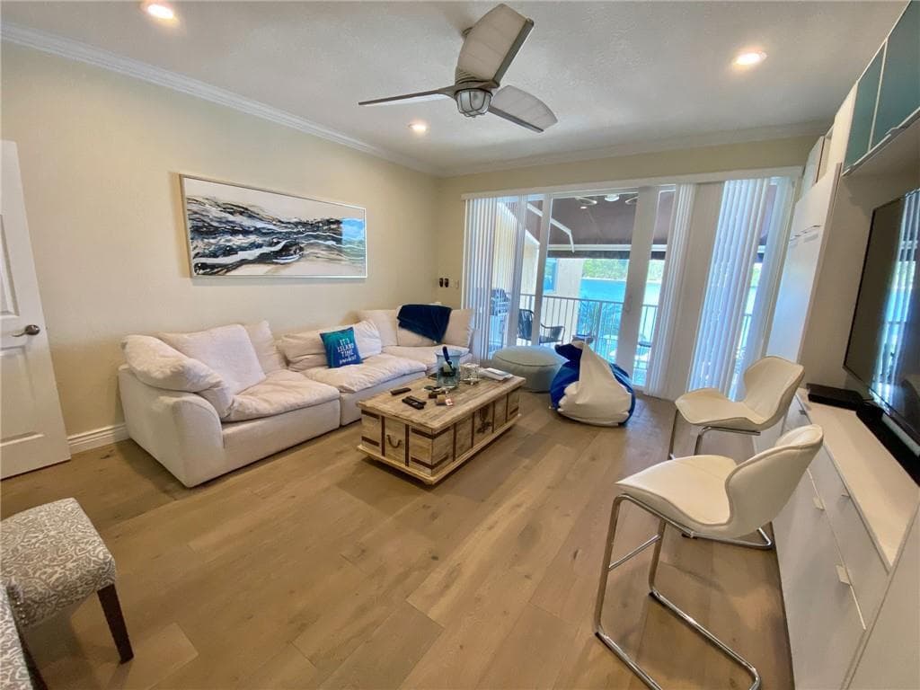 4230 N Ocean Drive, Hollywood FL 33019 photo 5