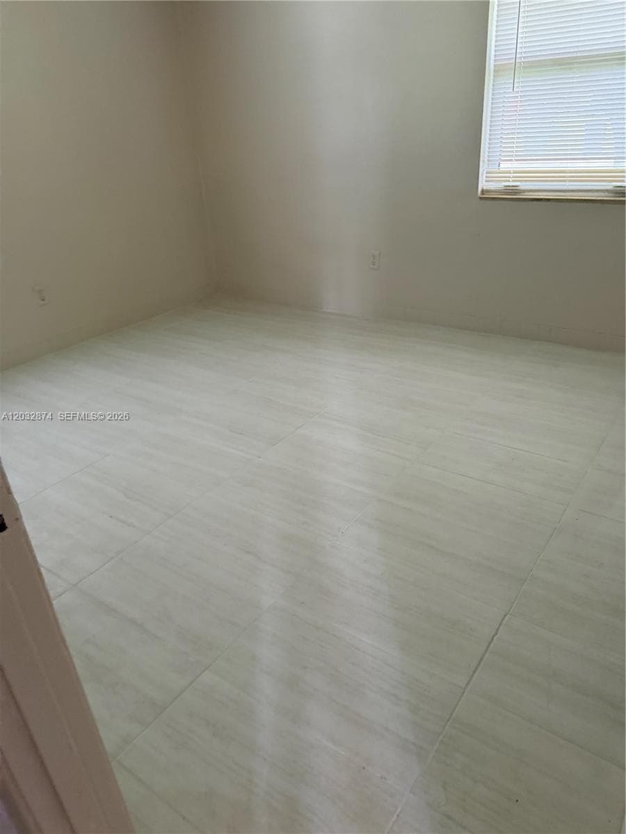 307 NW 12th Ave # 2, Fort Lauderdale FL 33311 photo 5