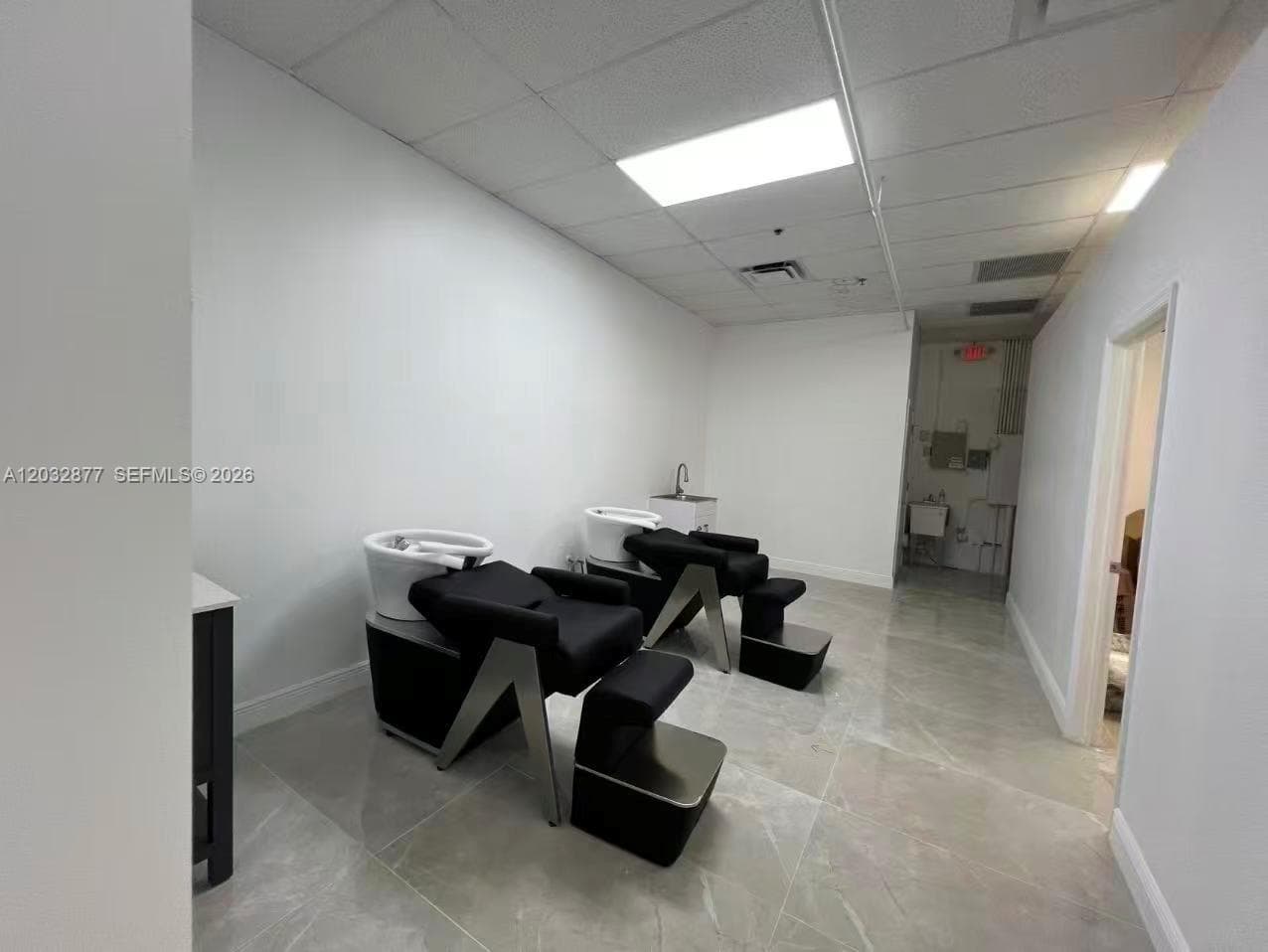Stirling Rd, Davie FL 33314 photo 4