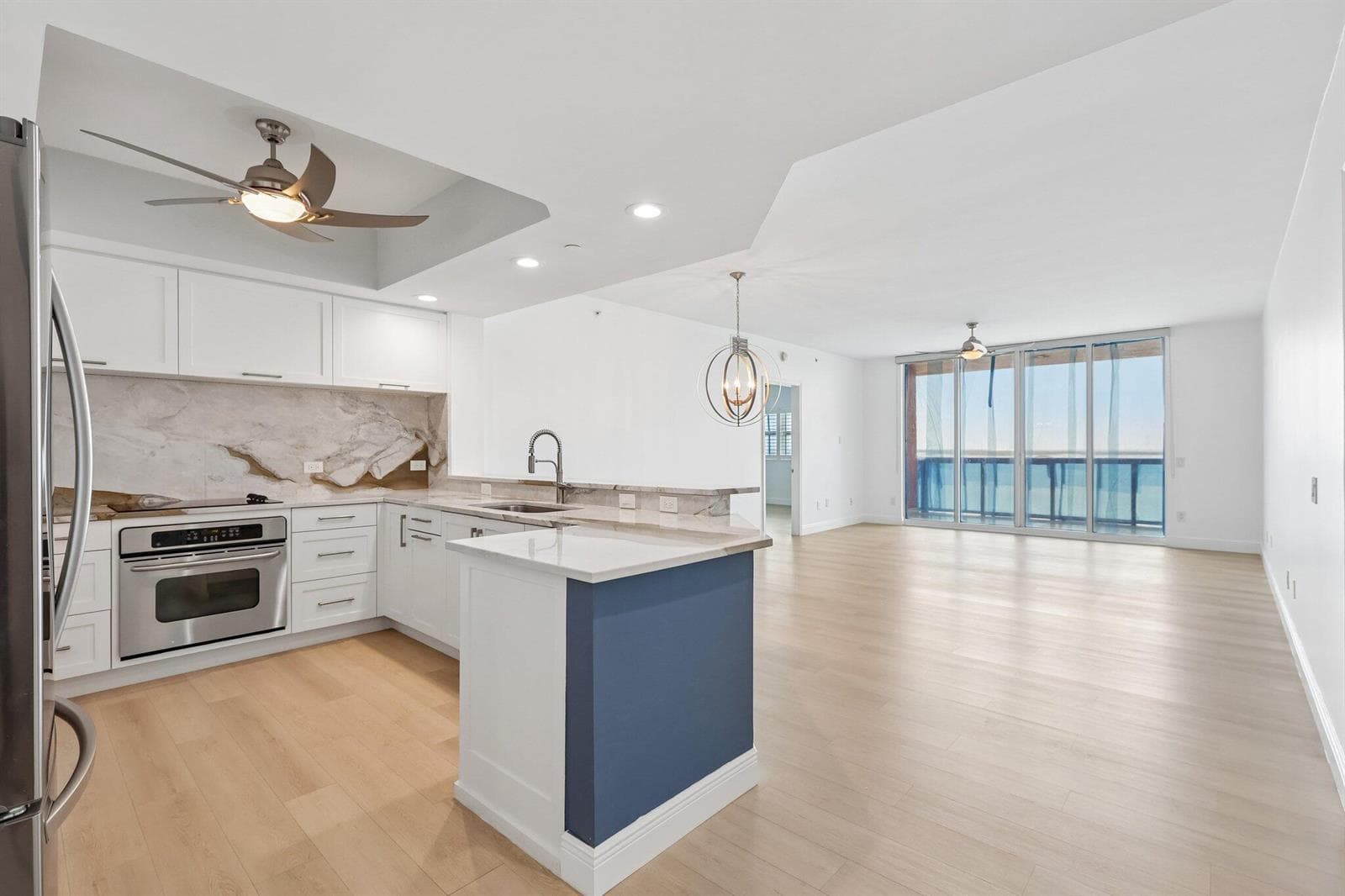 2650 Lake Shore Drive # 1202, Riviera Beach FL 33404 photo 2