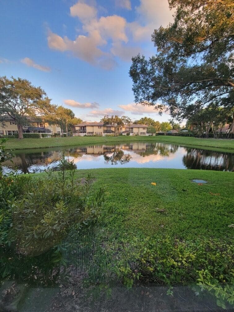 36 Danbury Court # B, Royal Palm Beach FL 33411 photo 3