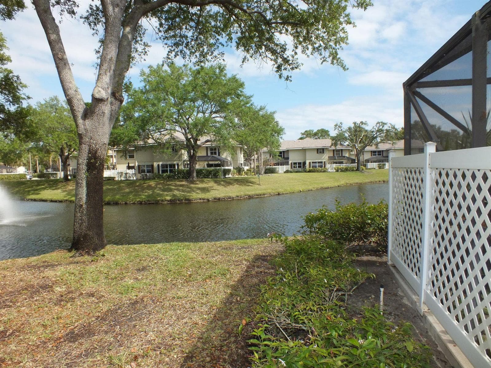 36 Danbury Court # B, Royal Palm Beach FL 33411 photo 4