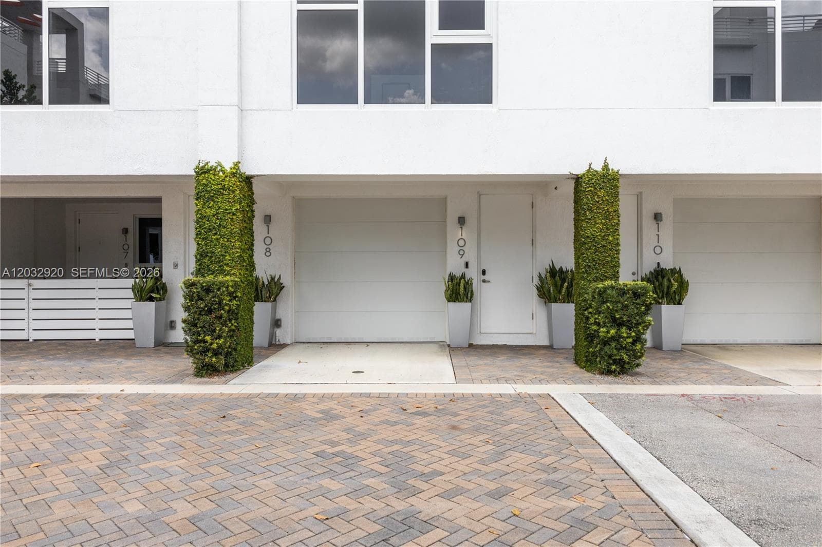 455 NE 39th St # 109, Miami FL 33137 photo 3