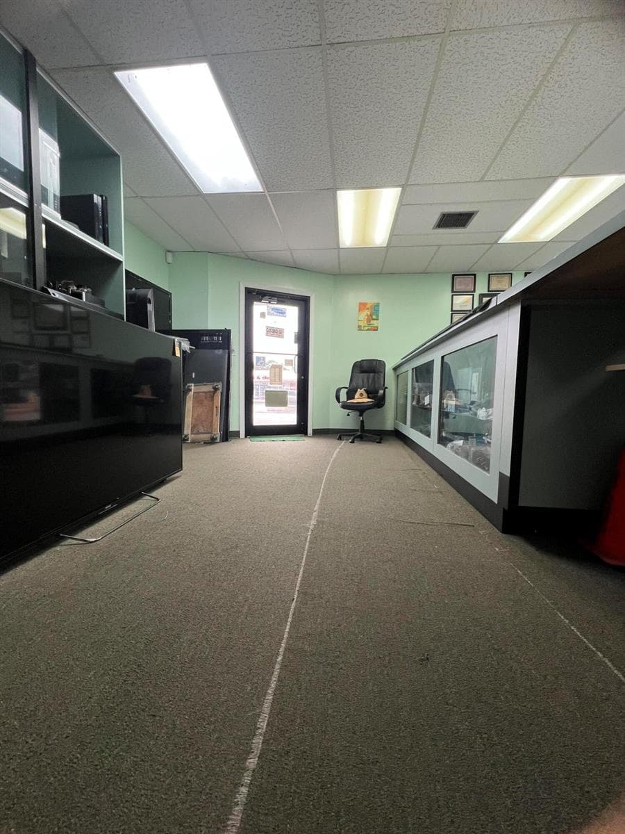287 E Oakland Park Boulevard, Fort Lauderdale FL 33334 photo 4