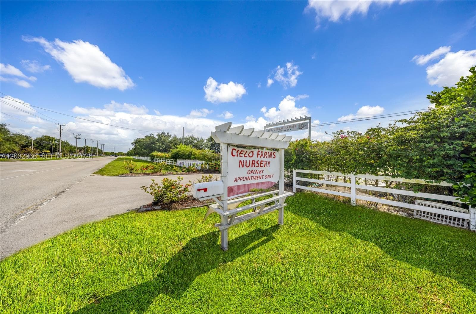 4680 SW 148th Ave, Southwest Ranches FL 33330 photo 2