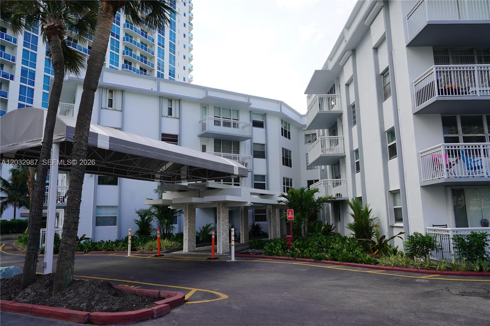 1913 S Ocean Dr # 405, Hallandale Beach FL 33009 photo 4