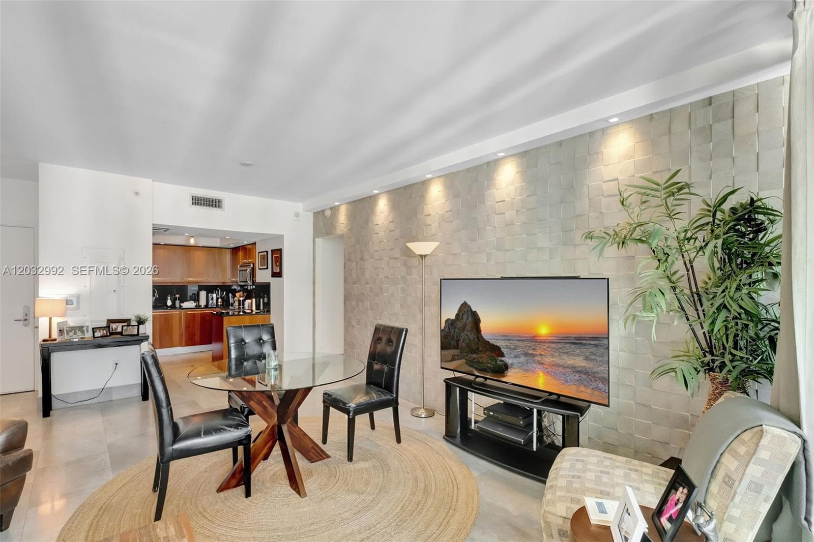 1331 Brickell Bay Dr # 1504, Miami FL 33131 photo 2