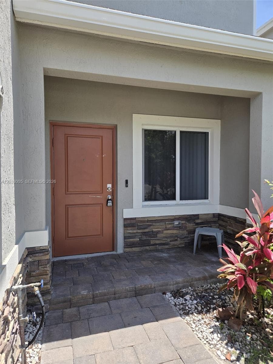 862 SE 17th St # 862, Homestead FL 33034 photo 3