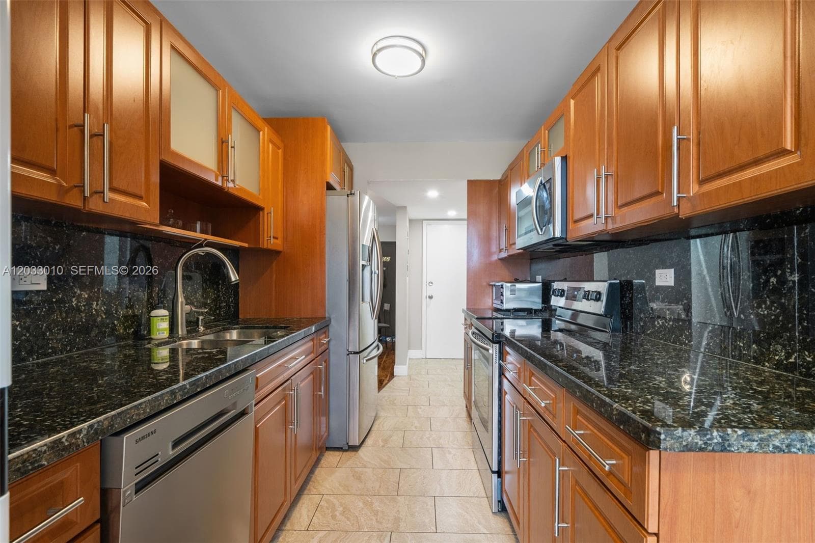 1690 NE 191st St # 302-1, Miami FL 33179 photo 4