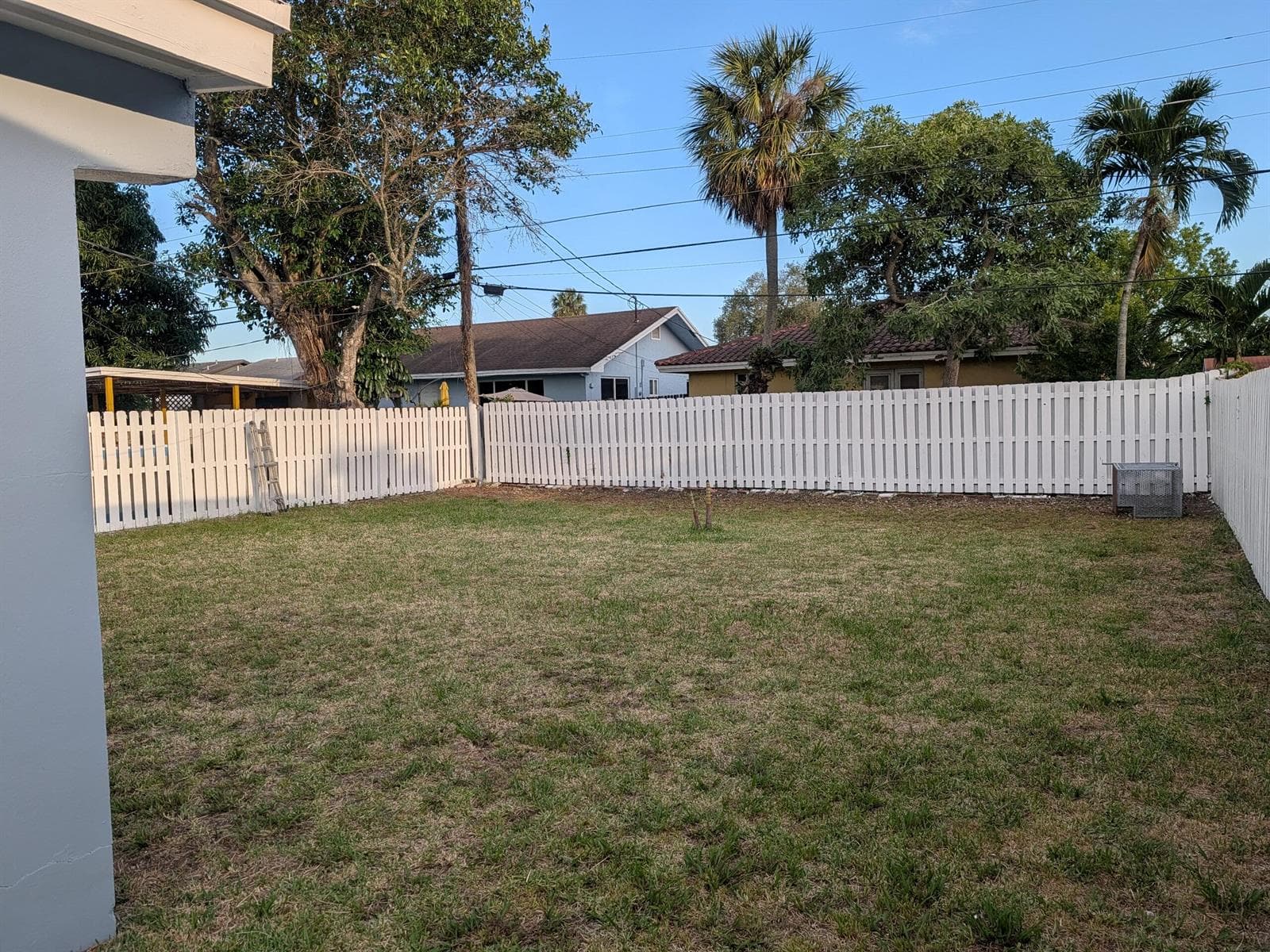 2990 NW 7th Court, Fort Lauderdale FL 33311 photo 3