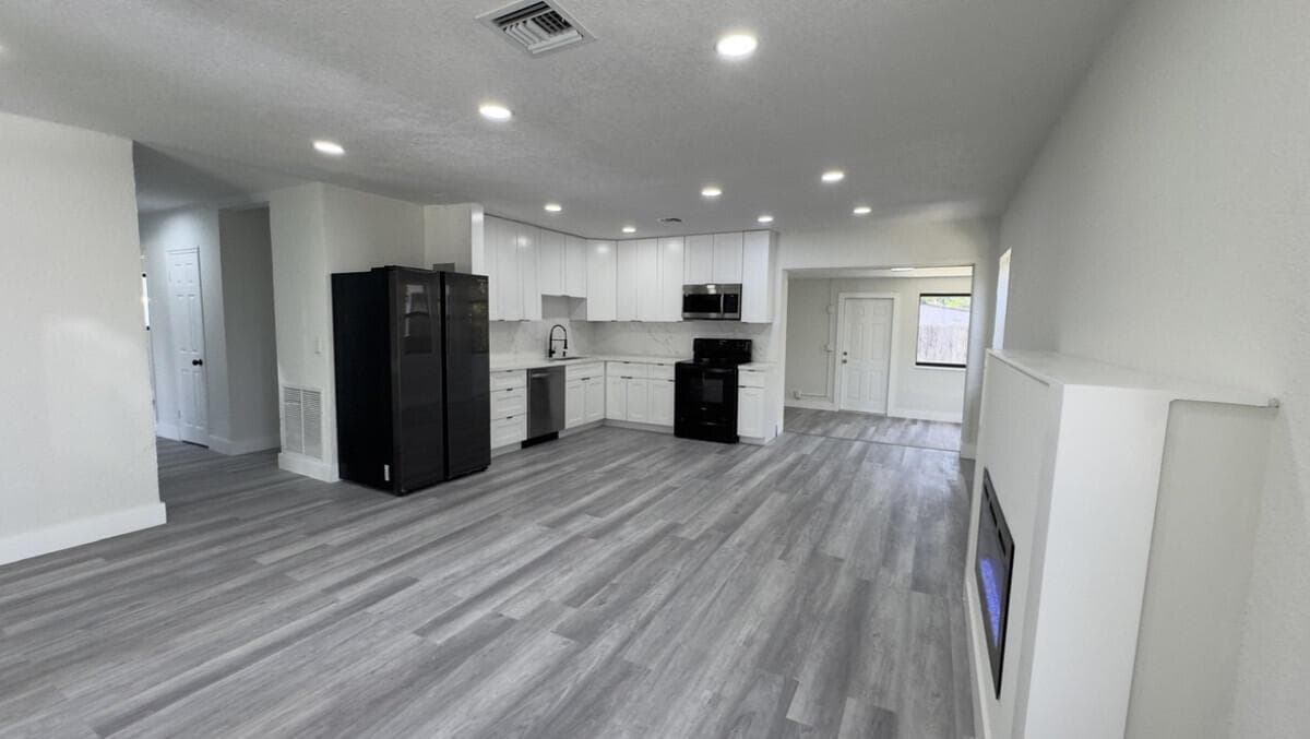 235 SW 21st Way, Fort Lauderdale FL 33312 photo 5