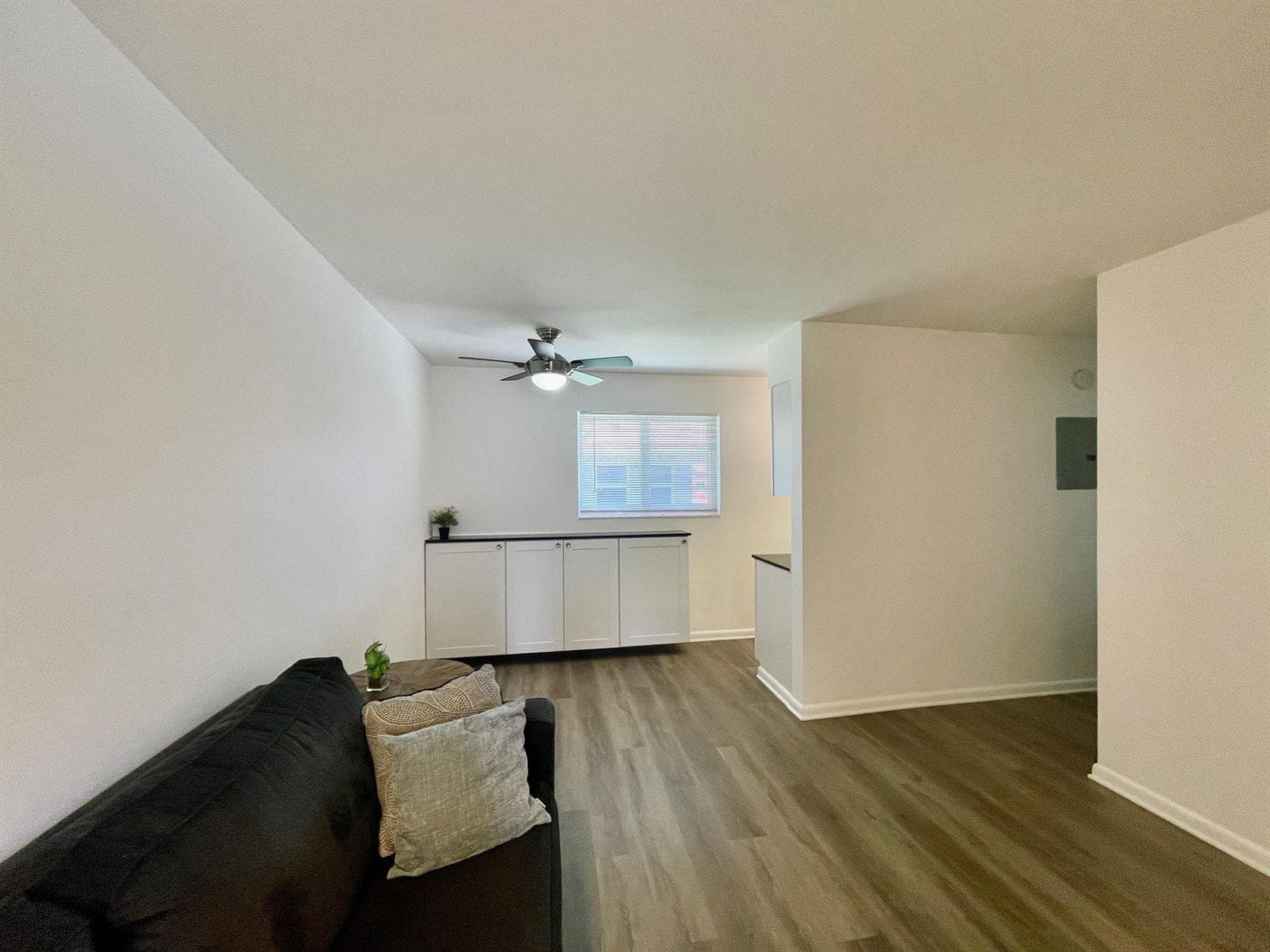 1704 NE 9th Street, Fort Lauderdale FL 33304