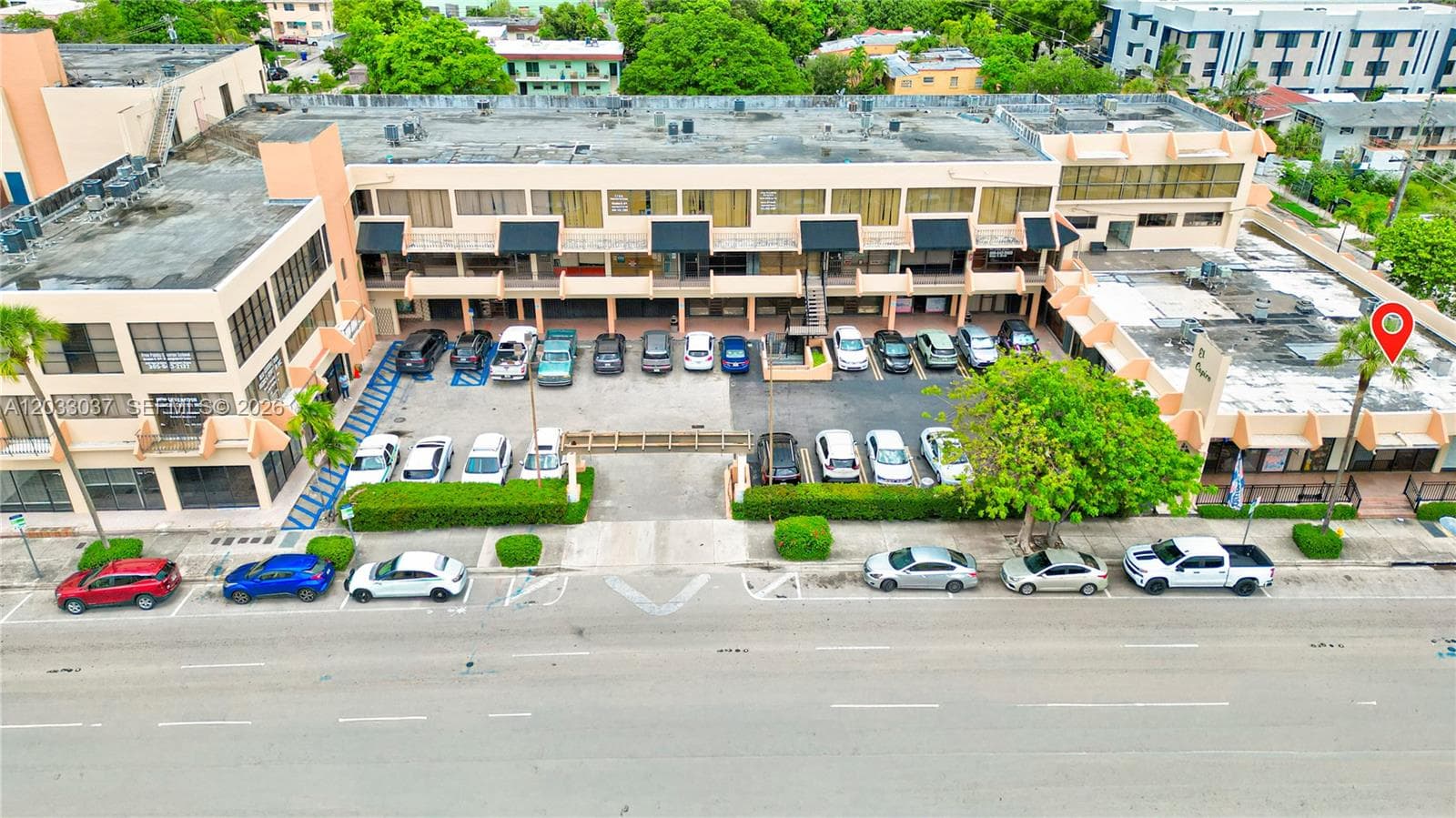 340 SW 12 Ave, Miami FL 33130 photo 2