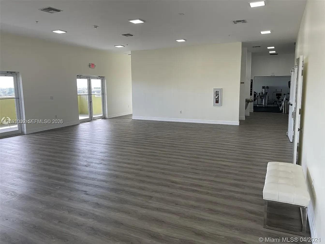 816 NW 11th St # 704, Miami, FL 33136 photo 3