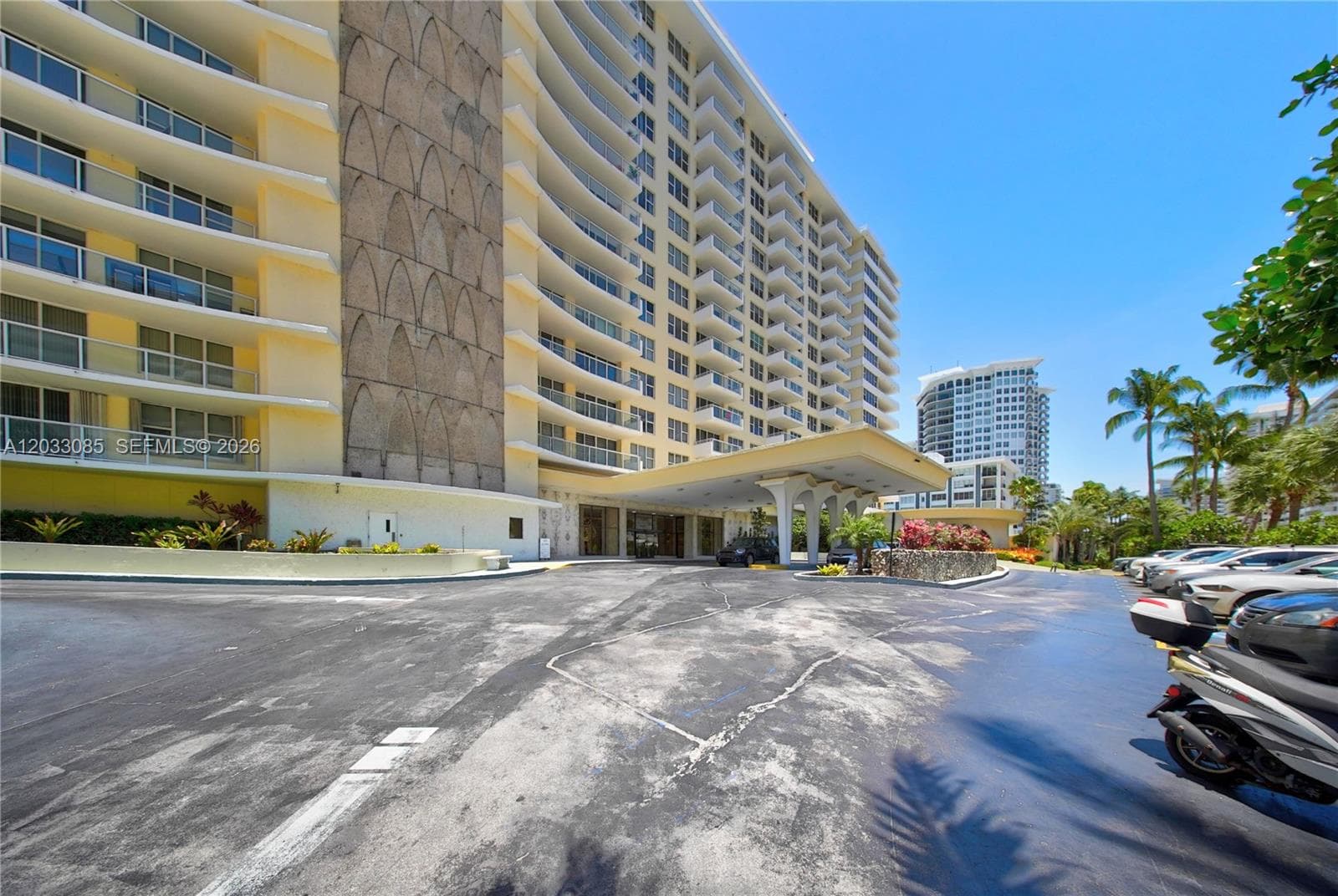 5600 Collins Ave # 7W, Miami Beach FL 33140 photo 3