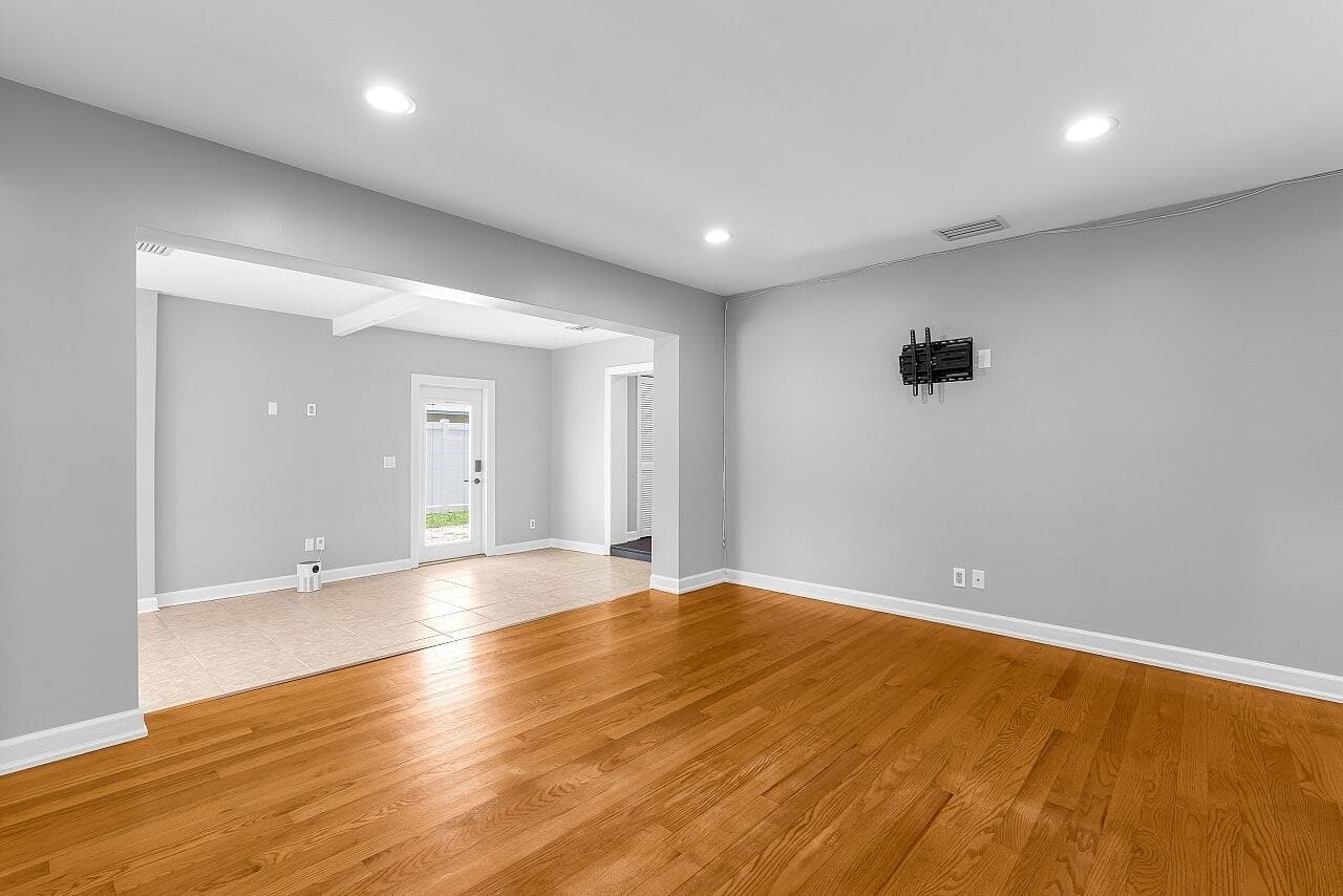 926 37th Avenue, Vero Beach FL 32960 photo 4