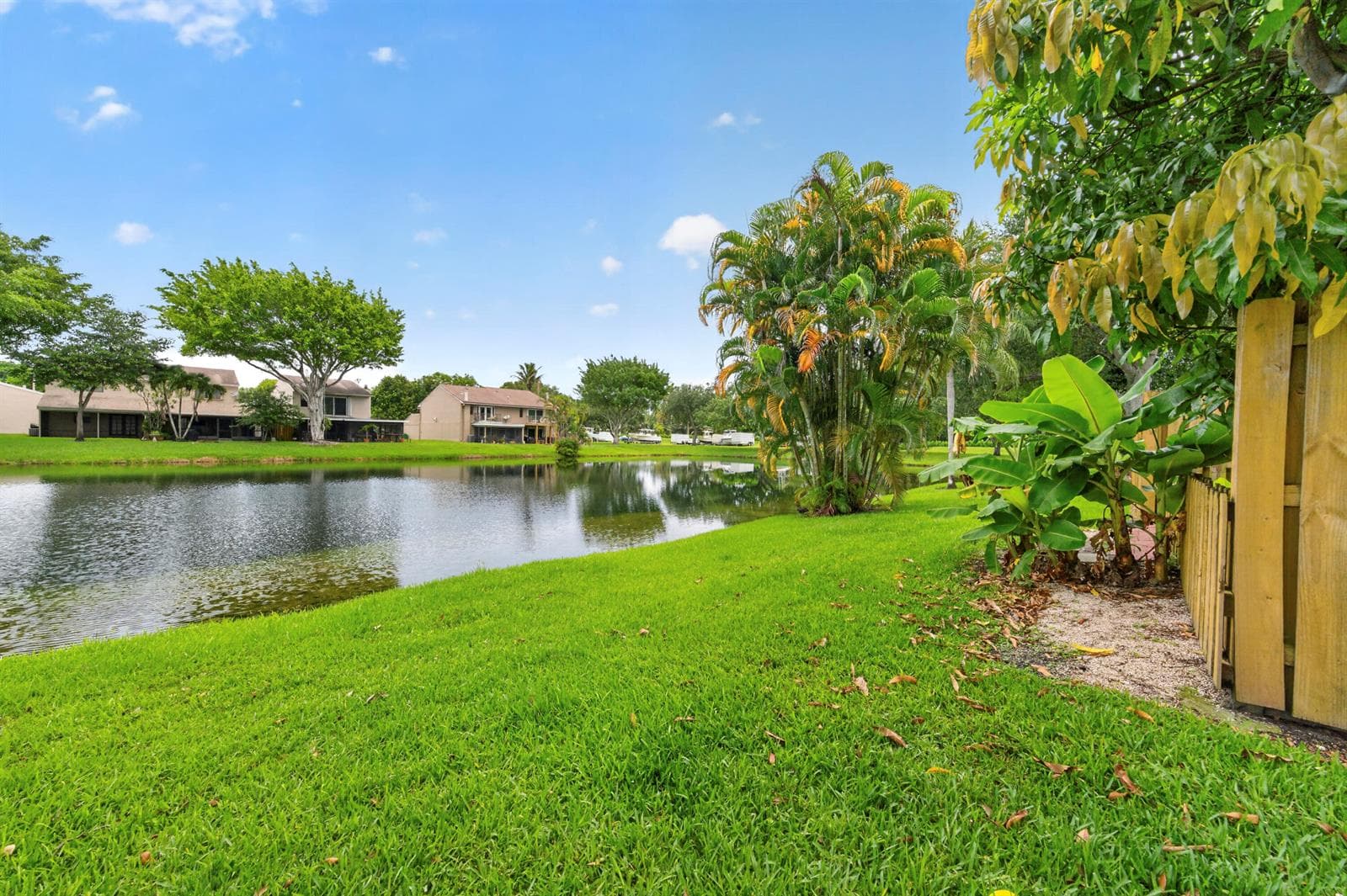 5182 S University Drive, Davie FL 33328 photo 3