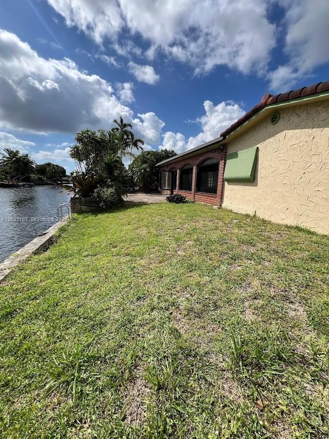 1881 NW 36th St, Oakland Park FL 33309 photo 4