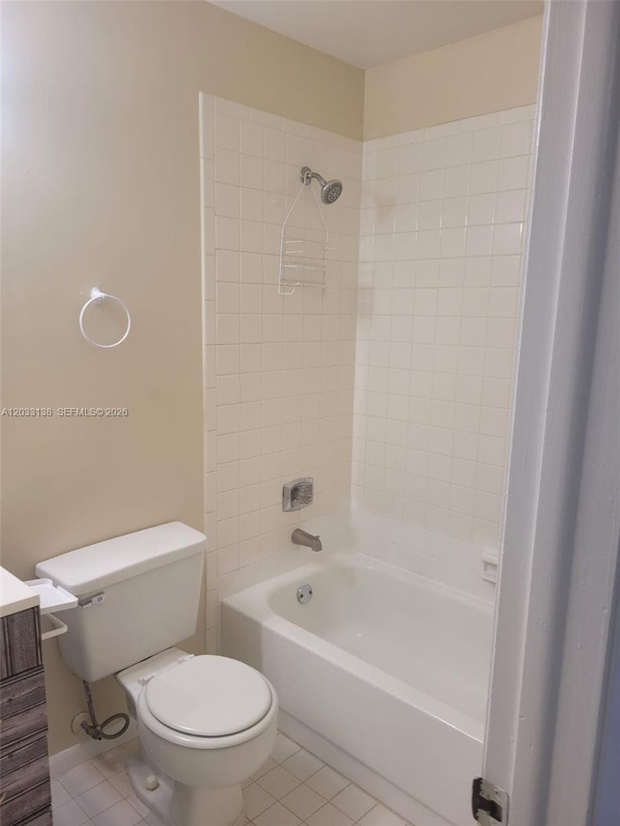 785 NW 103rd Ter # 202, Pembroke Pines FL 33026 photo 2