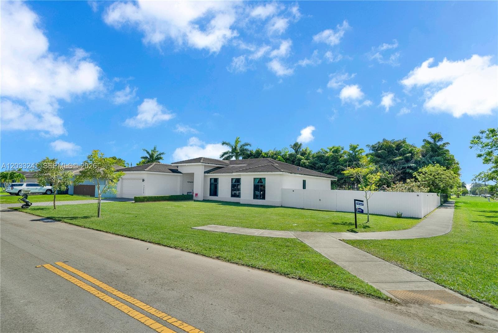 32008 SW 199th Pl, Homestead FL 33030 photo 3