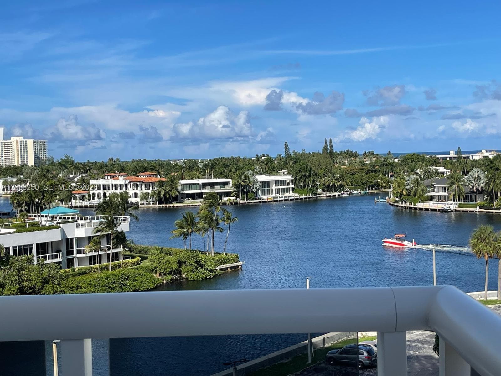 20505 E Country Club Dr # 734, Aventura FL 33180 photo 2