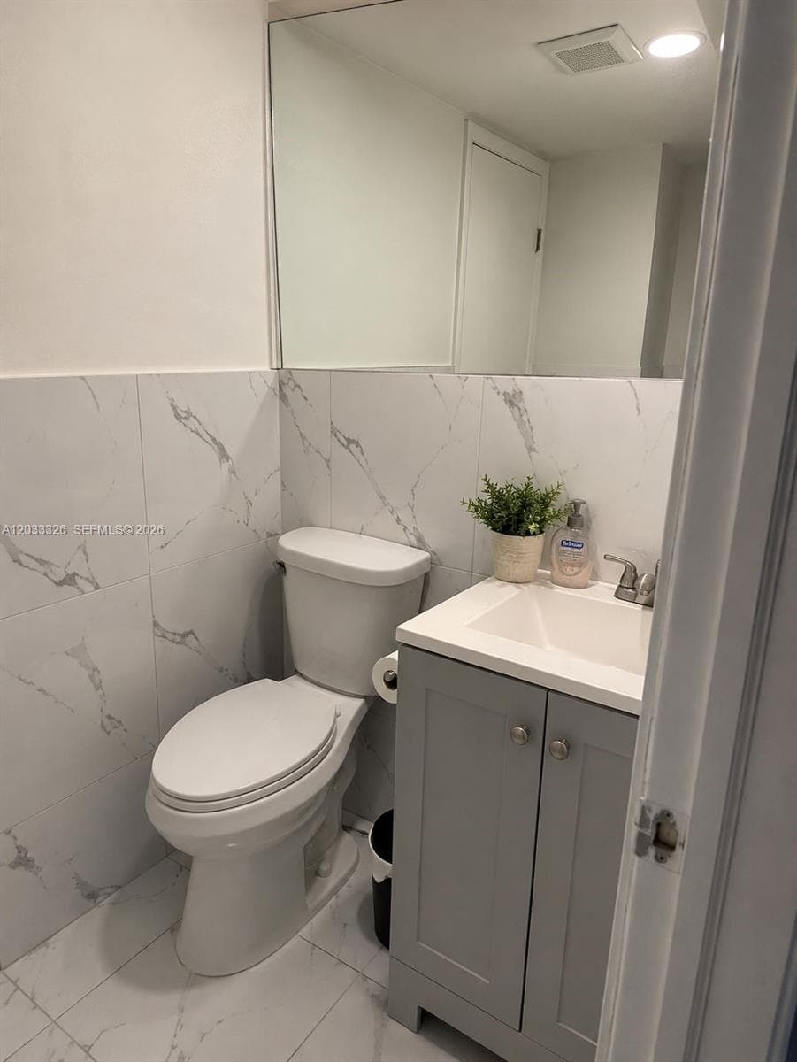 6215 W 22nd Ct # 15, Hialeah FL 33016 photo 5