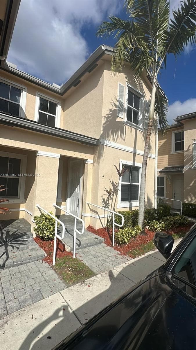 2819 SE 1st Dr # 9, Homestead FL 33033 photo 3