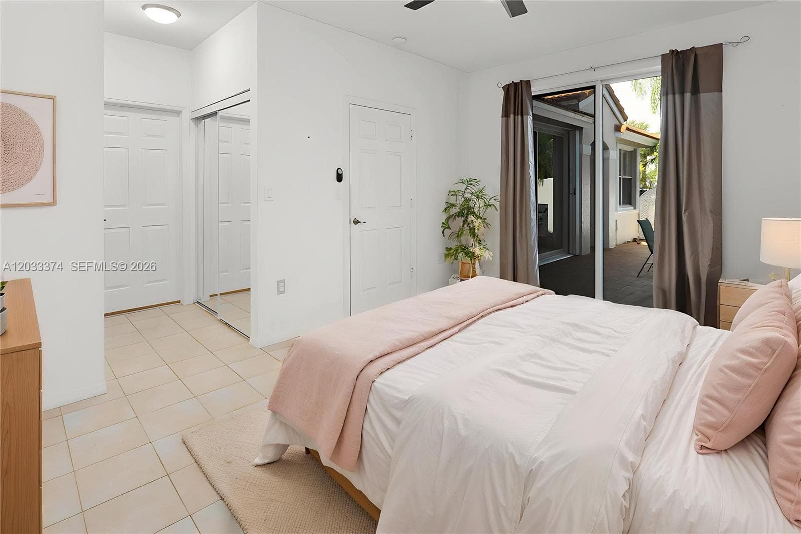 1521 Seagrape Way, Hollywood FL 33019 photo 3