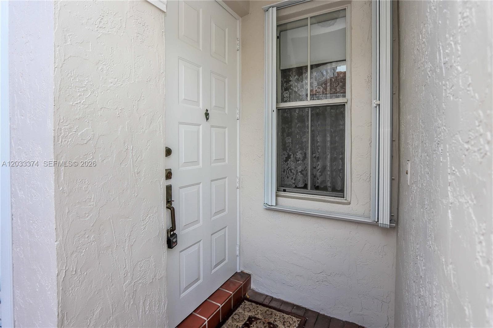 1521 Seagrape Way, Hollywood FL 33019 photo 4