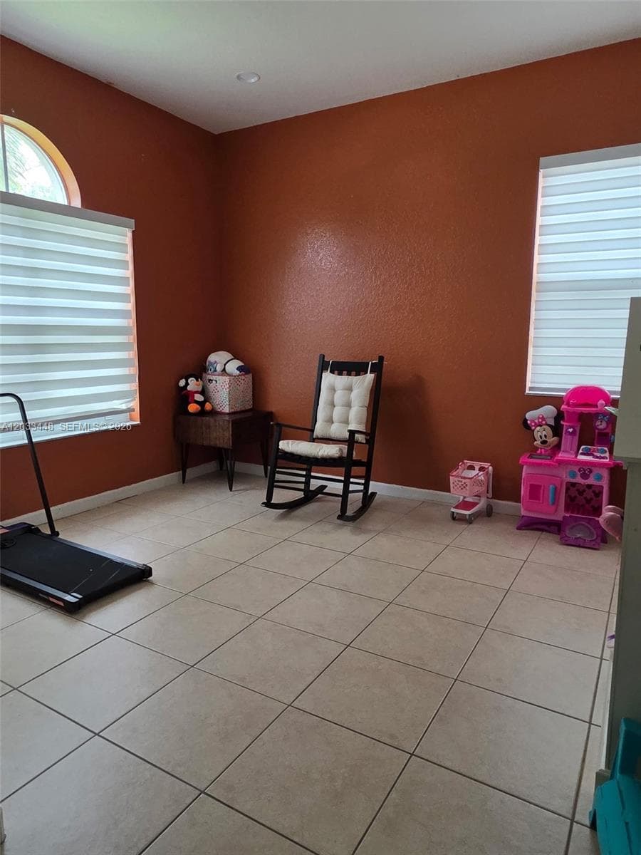 1361 SE 16th Ave, Homestead FL 33035 photo 3