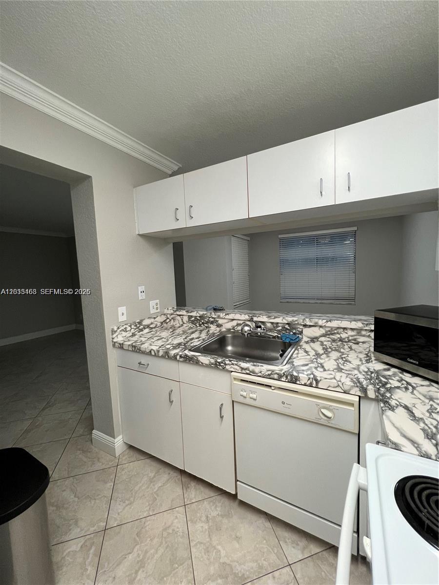1097 Coral Club Dr # 1097, Coral Springs FL 33071 photo 2