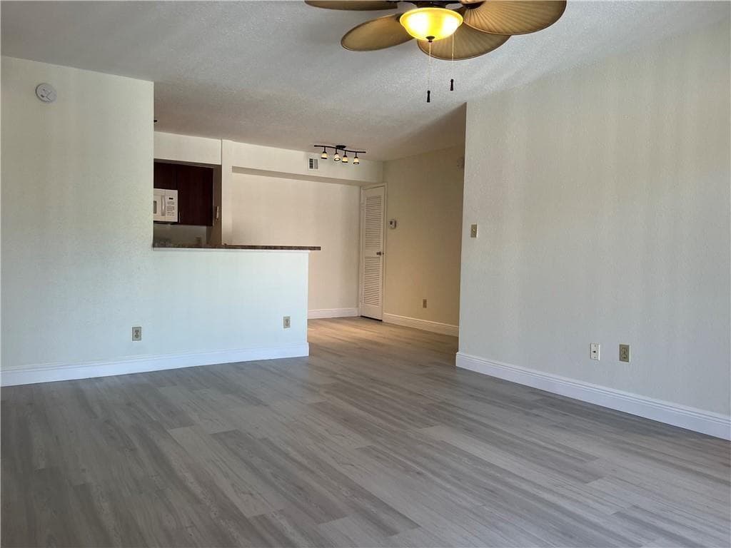875 Riverside Drive # 725, Coral Springs FL 33071 photo 3