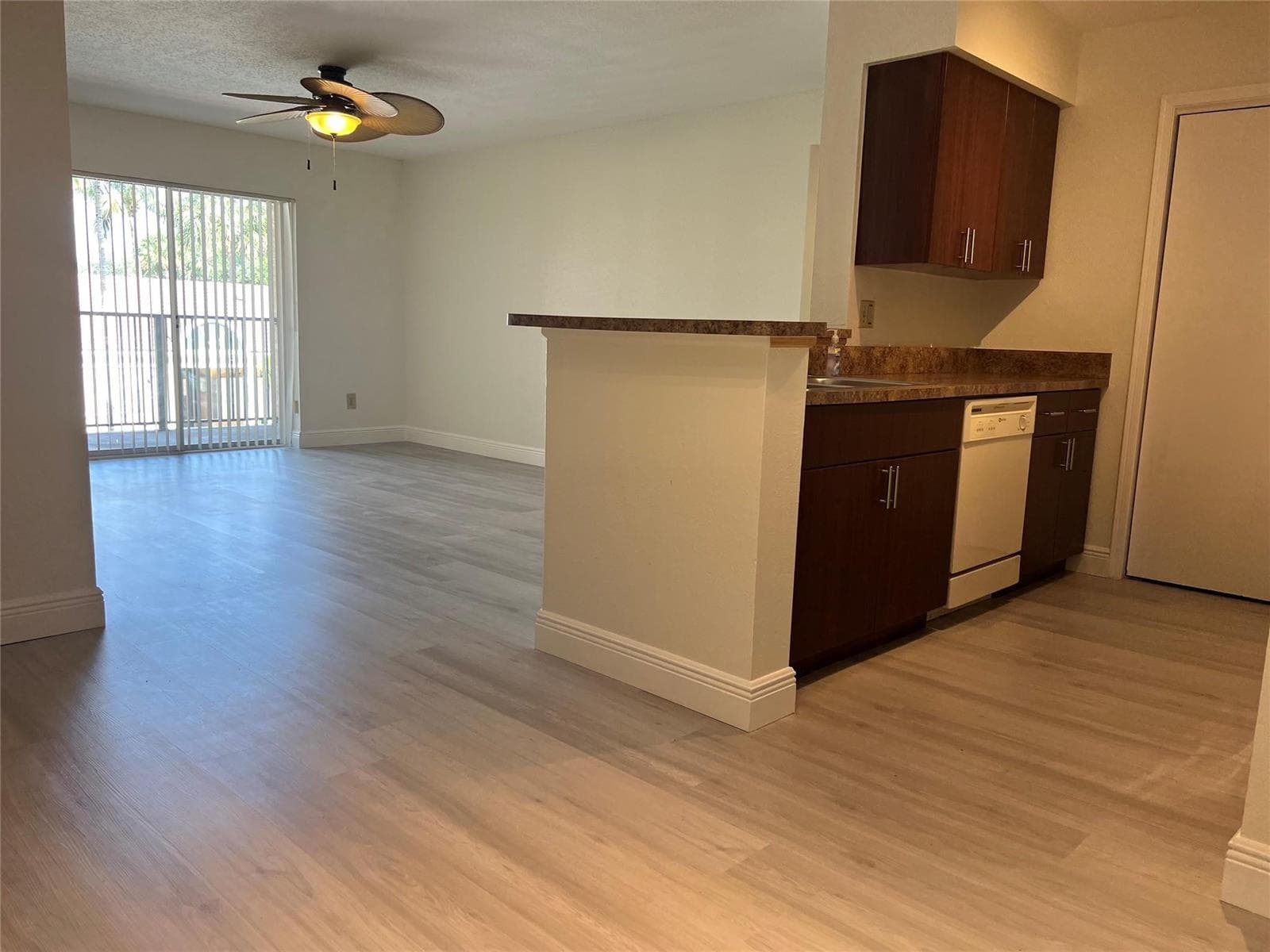 875 Riverside Drive # 725, Coral Springs FL 33071 photo 5