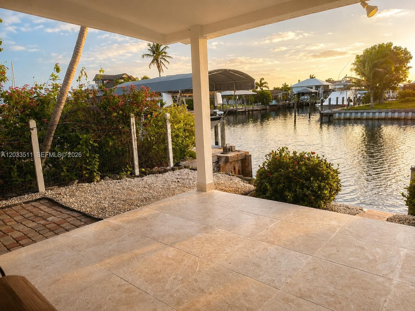 2421 Oleander St, Other City - In The State Of Florida FL 33956 photo 4