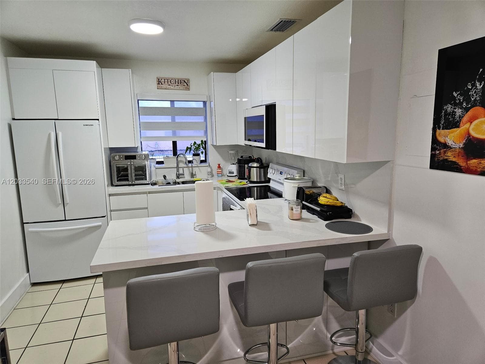 2348 W 56th St # 19, Hialeah FL 33016 photo 4