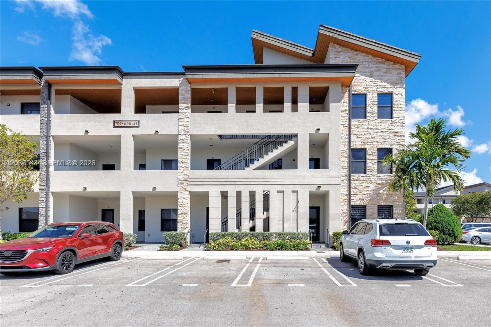 7925 NW 104th Ave # 28, Doral FL 33178 photo 3