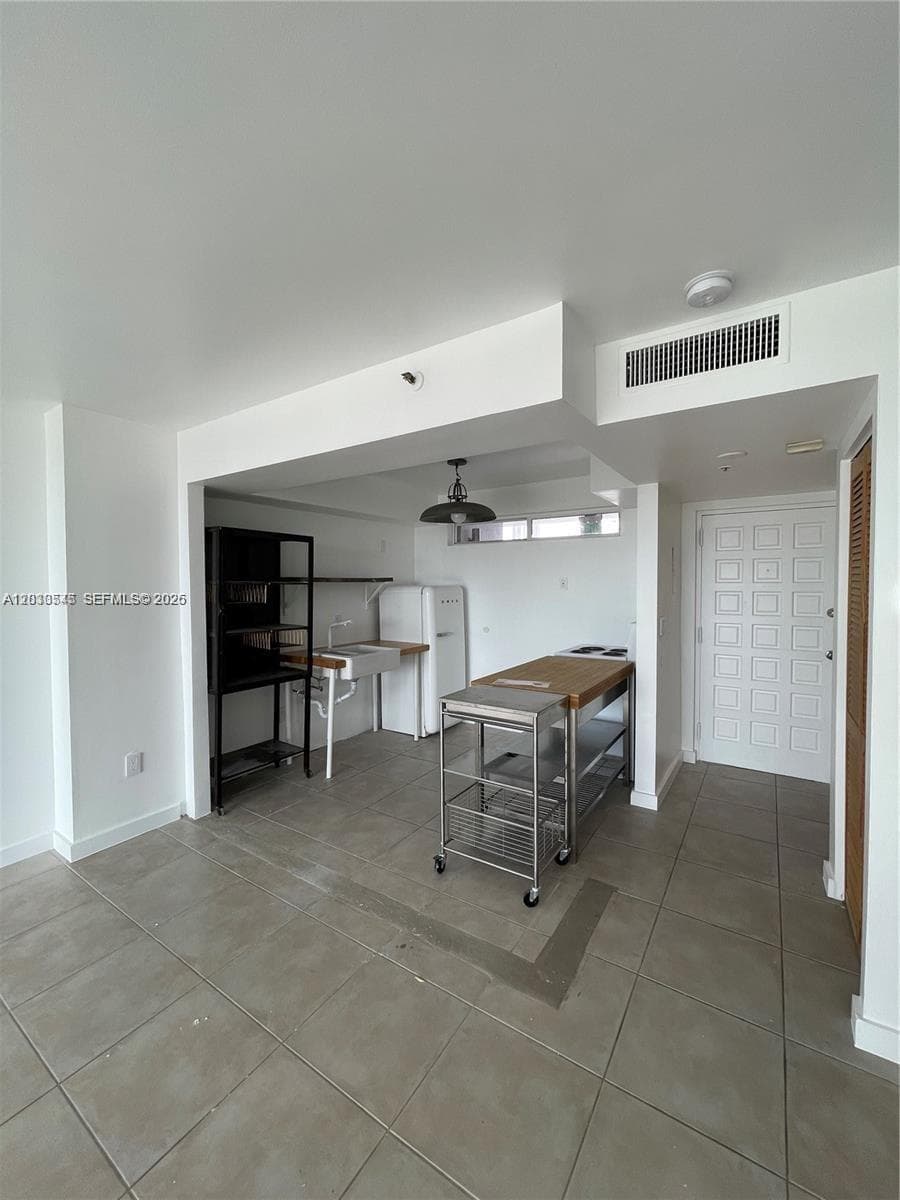 700 NE 63rd St # D606, Miami FL 33138 photo 3