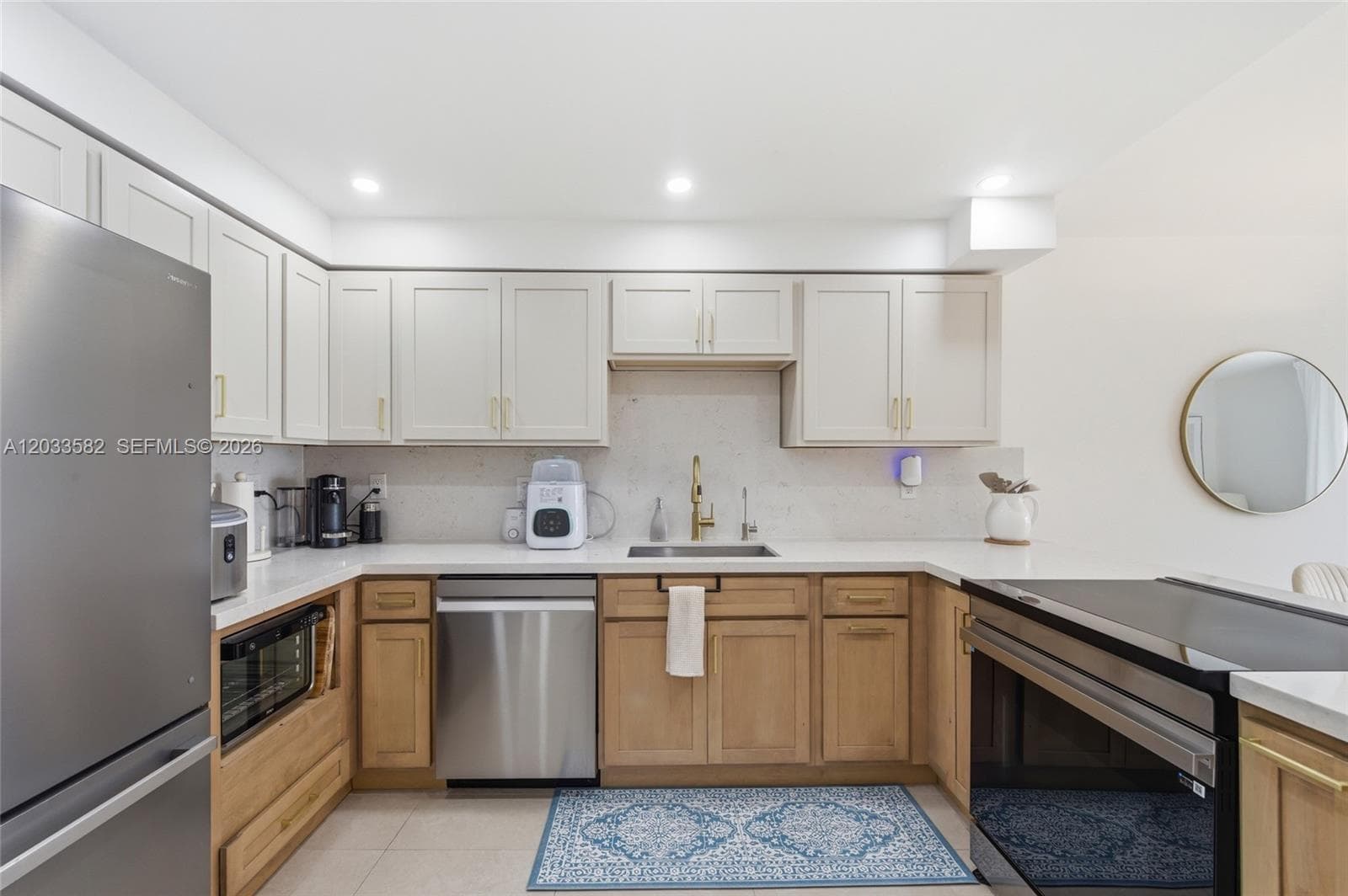 17800 Atlantic Blvd, Sunny Isles Beach FL 33160 photo 4