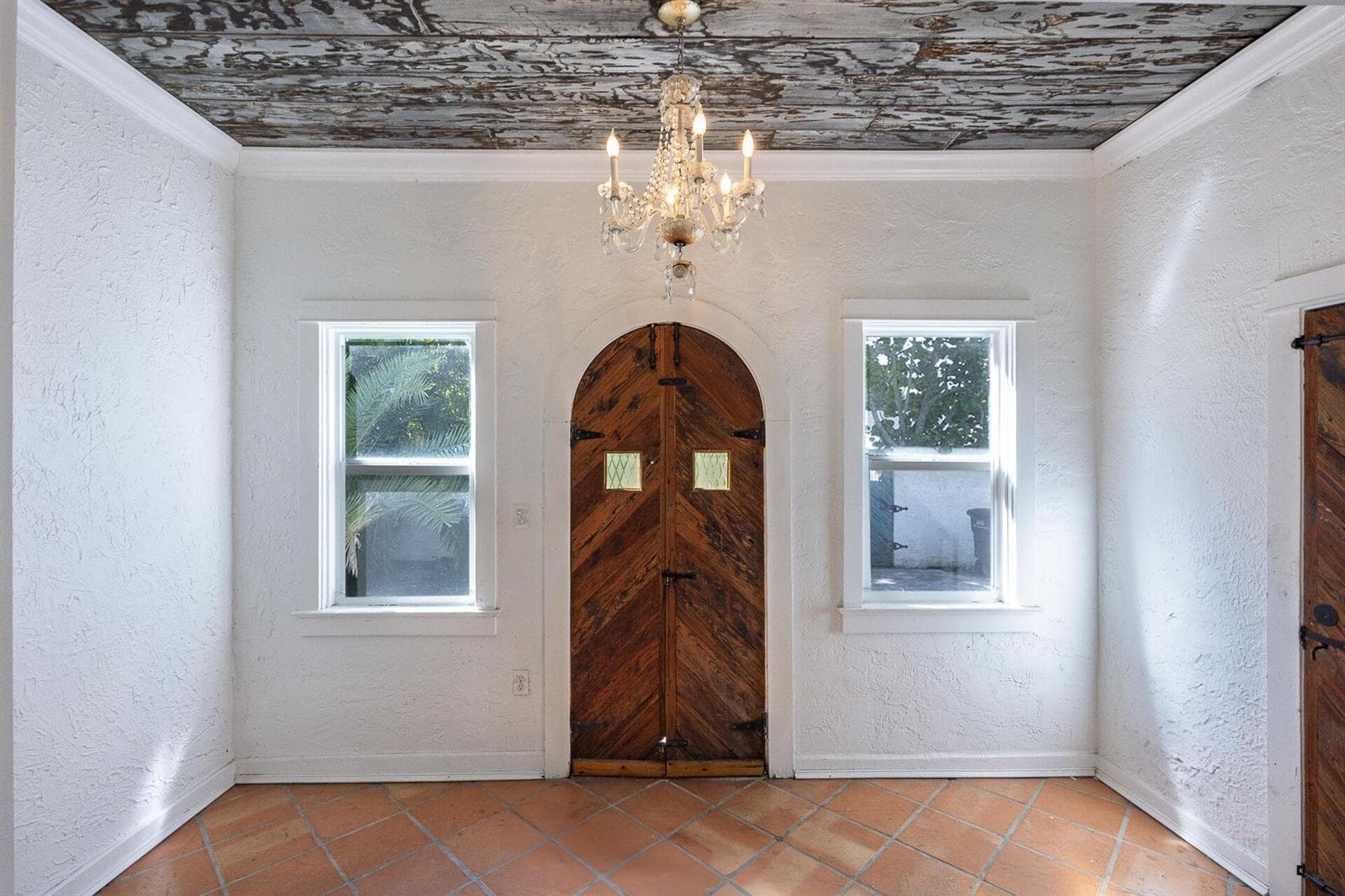 717 Forest Hill Boulevard, West Palm Beach FL 33405 photo 4