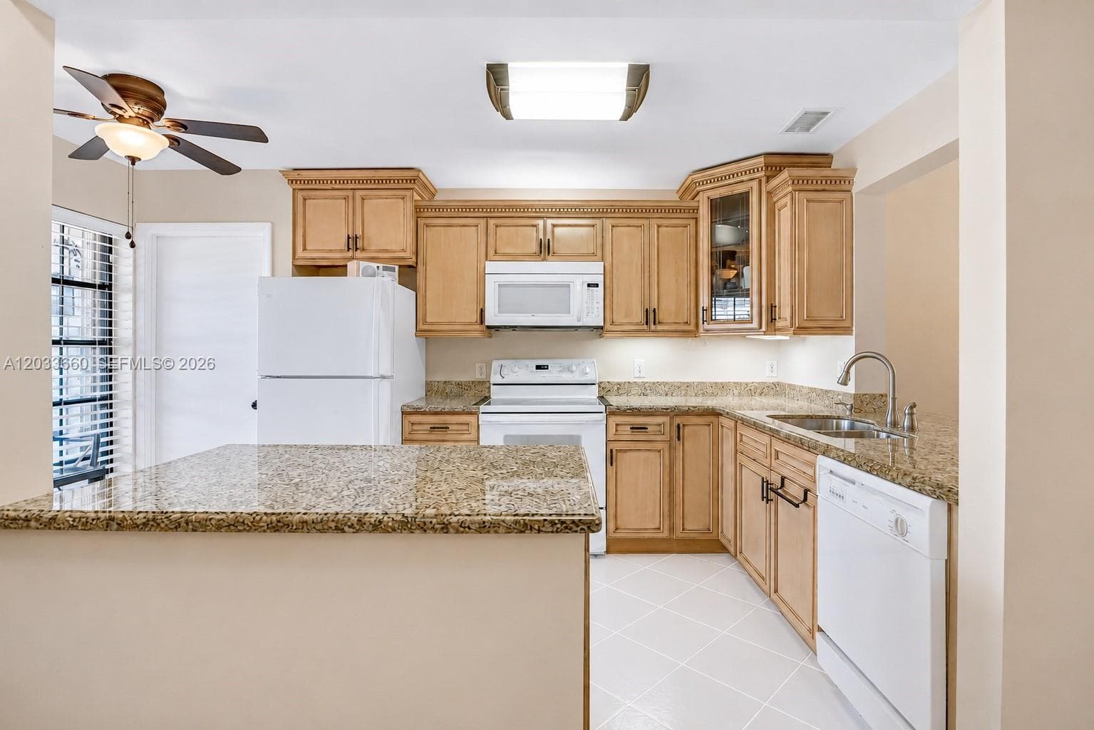 1726 SW 20th Ter, Deerfield Beach FL 33442 photo 5